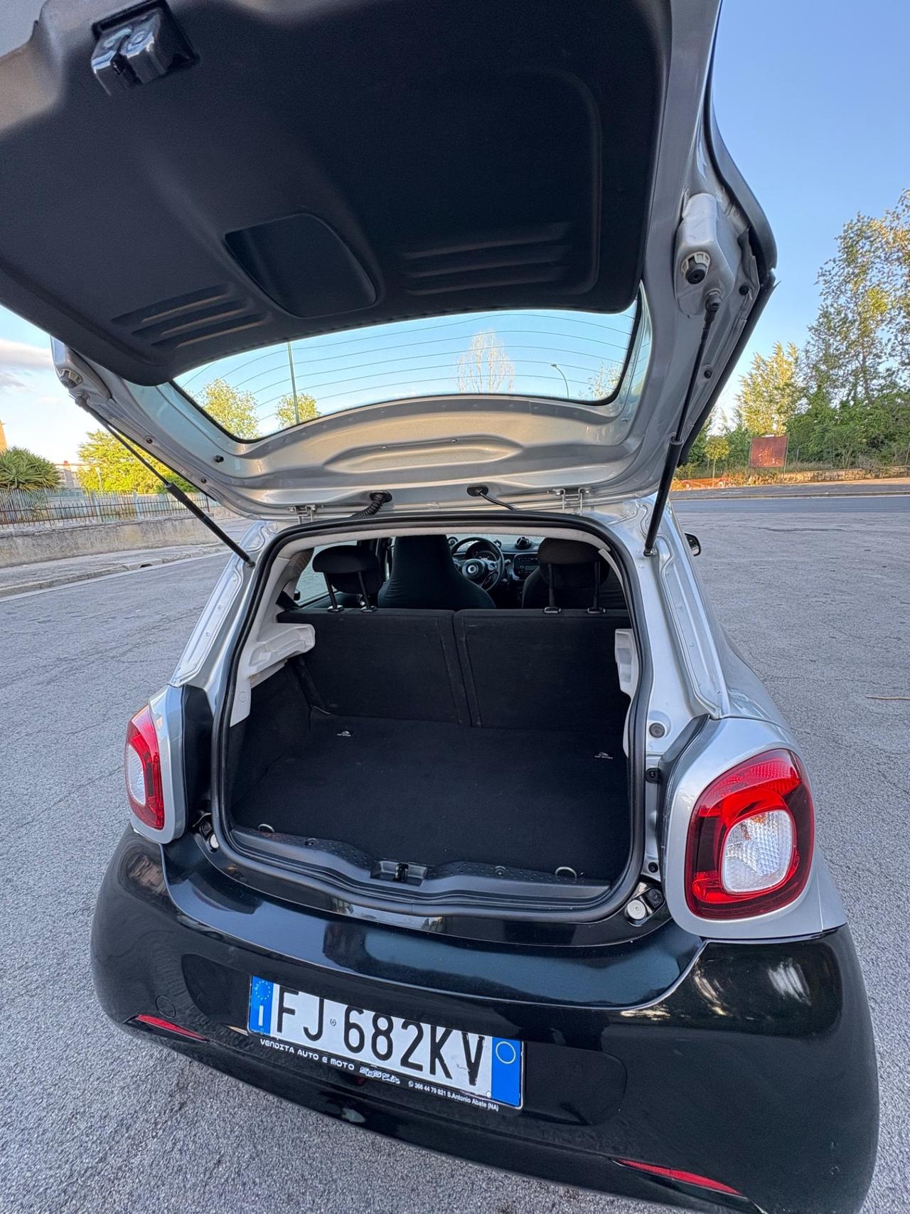 Smart ForFour AUTOMATICA 1.0 Benzina 70cv