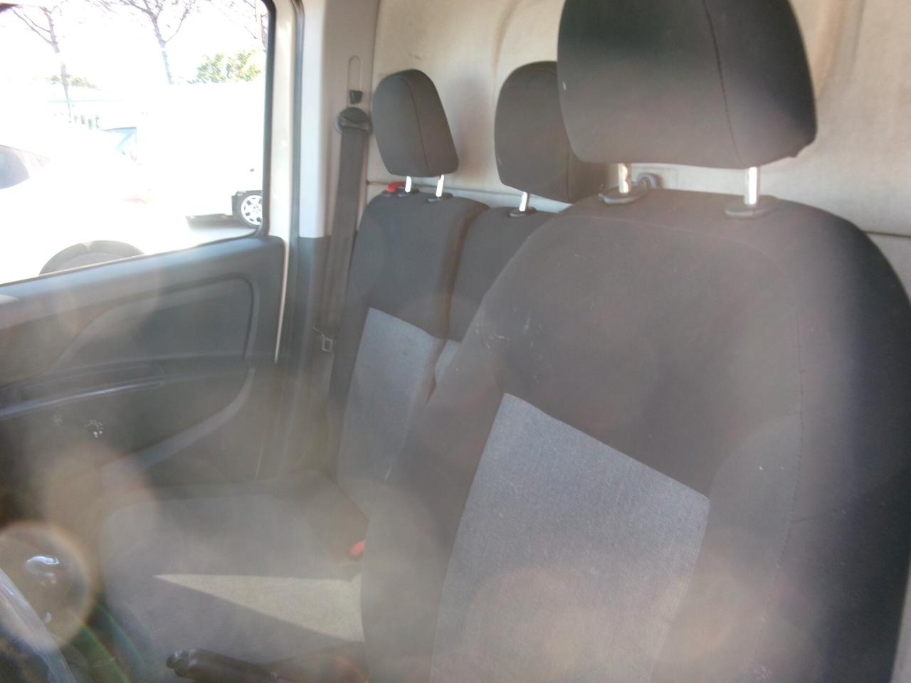 Fiat DOBLO MAXI 3 POSTI 1.6 MULTIJET NAVIGAT/SENS POST CARROZZERIA COME DA FOTO