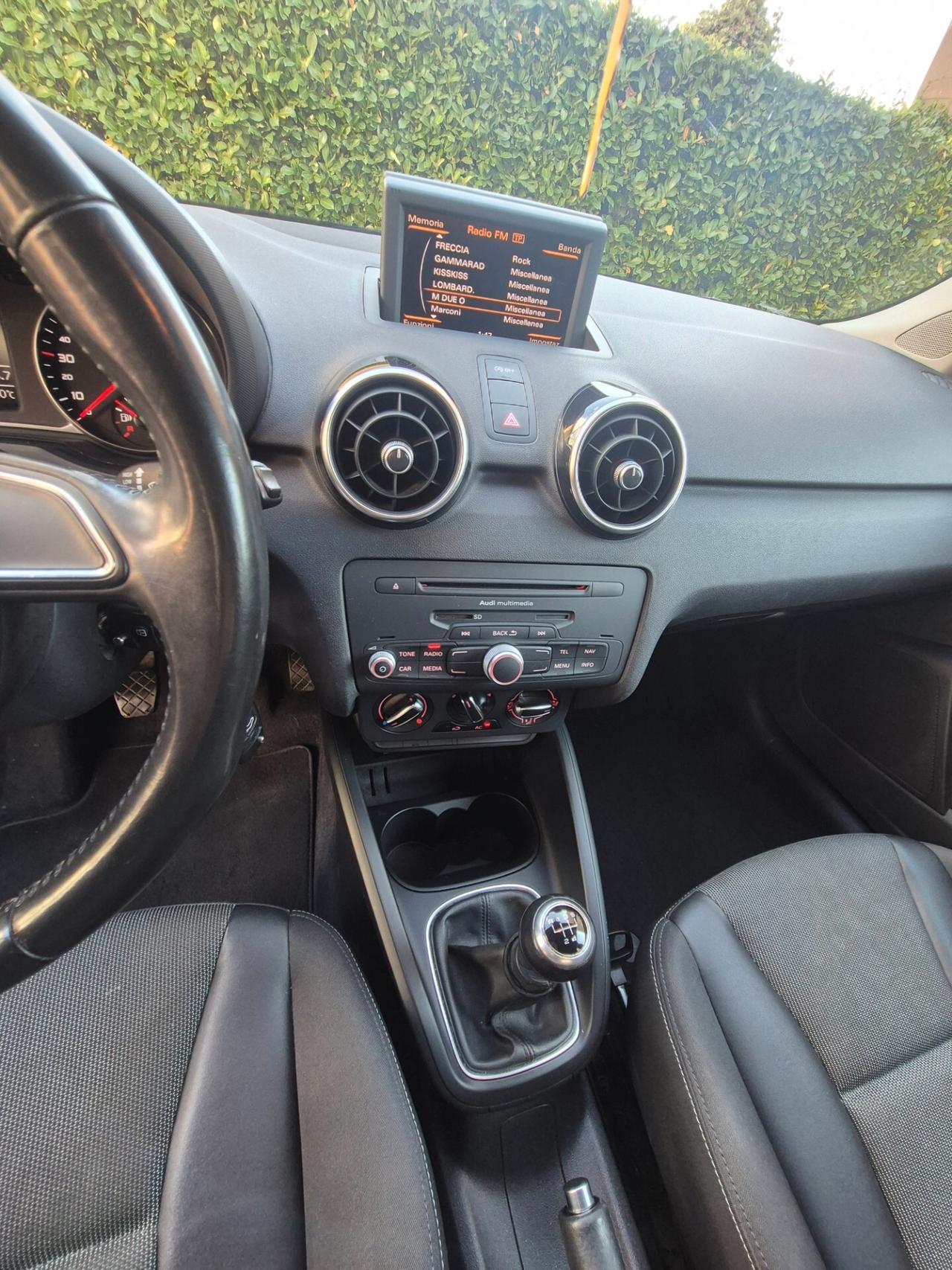 Audi A1 SPB 1.2 TFSI Ambition neo patentati