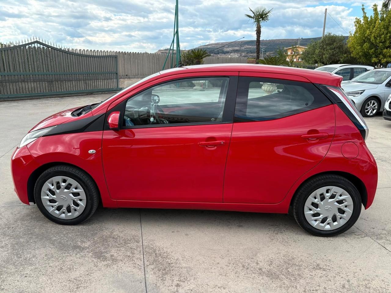 Toyota Aygo 1.0 VVT-i 69 CV 5P X-cool
