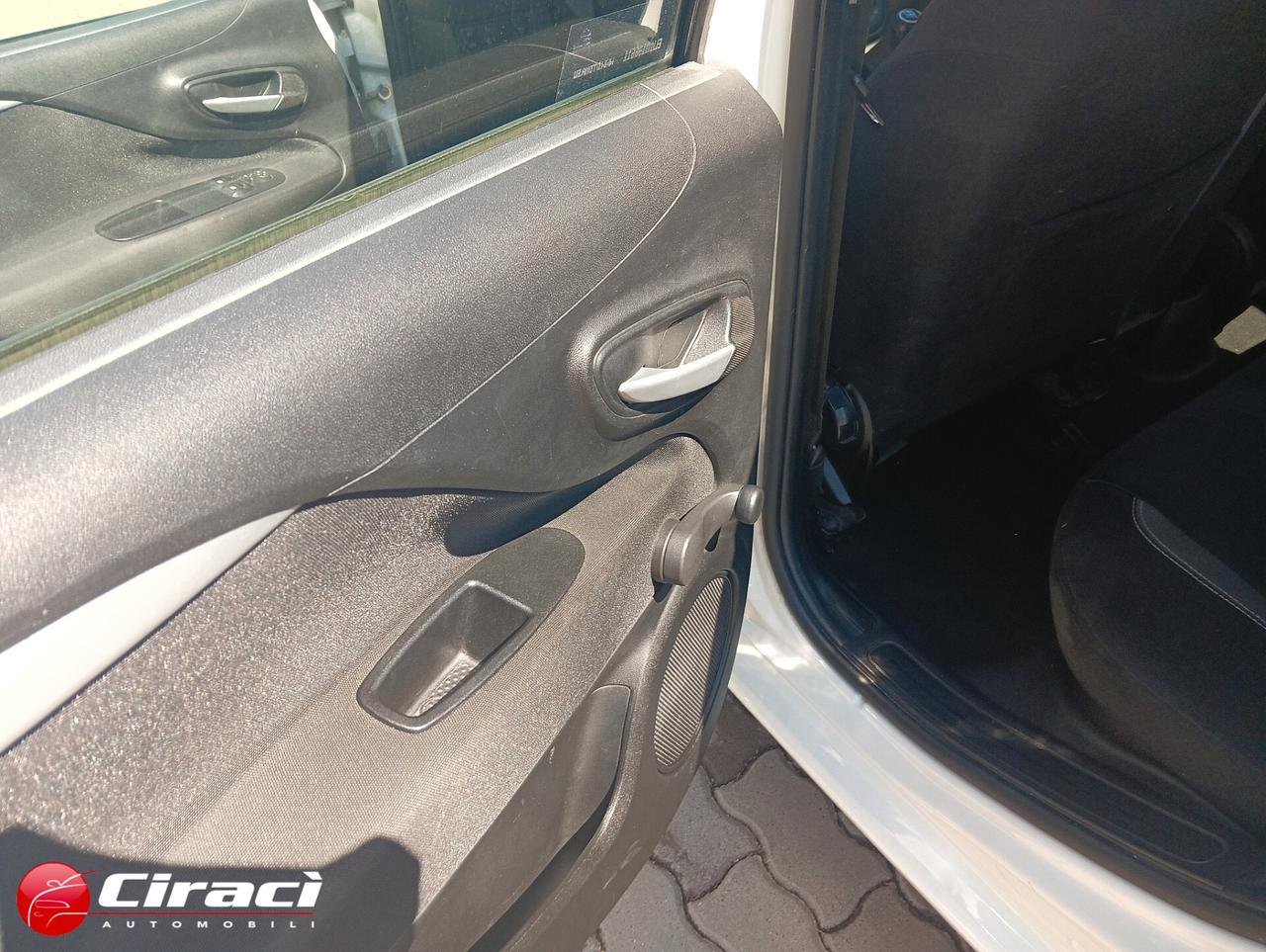 Fiat Punto 1.3 MJT II 75 CV 5 porte Lounge