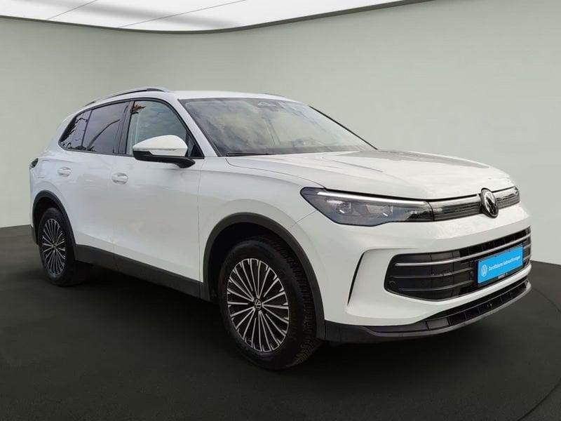 Volkswagen Tiguan Tiguan 2.0 TDI 150 CV DSG Life Gancio camera Led Cockpit