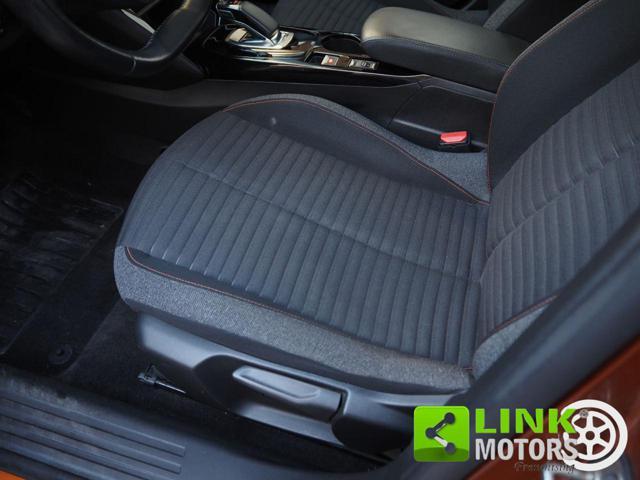 PEUGEOT 2008 motore elettrico 136 CV Active