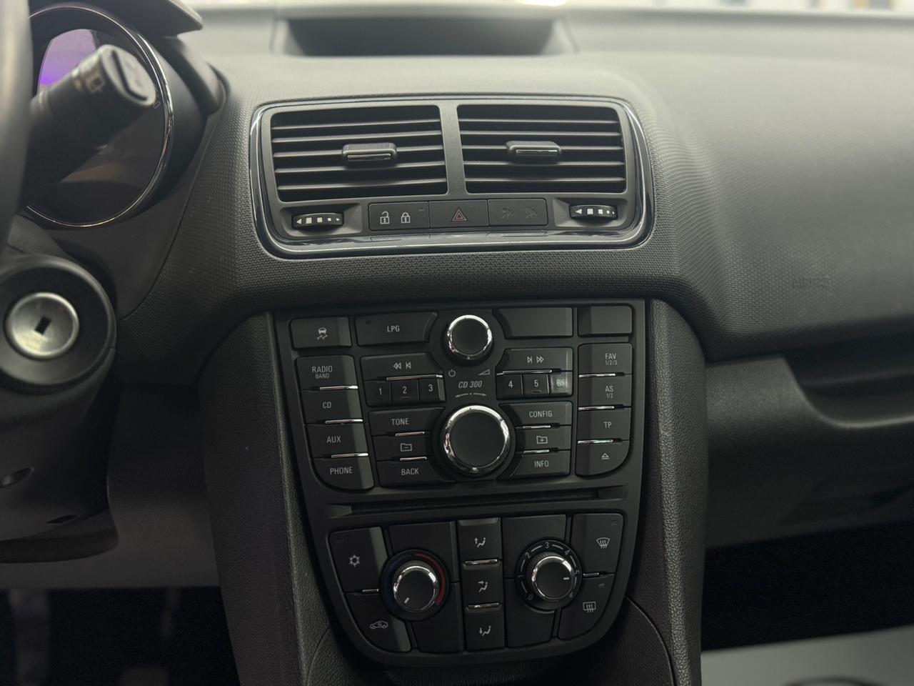 Opel Meriva 1.4 120CV GPL Tech Cosmo