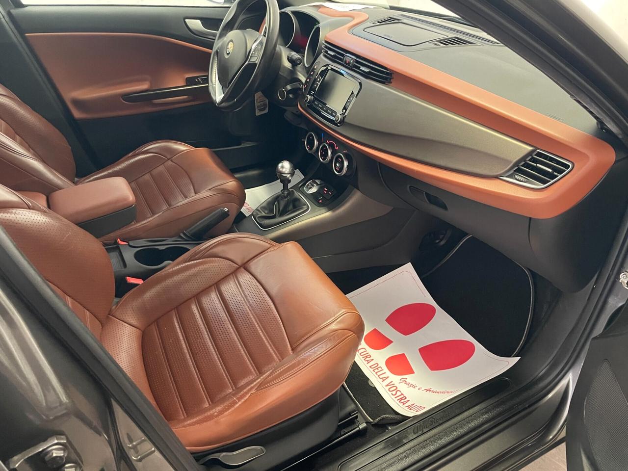 Alfa Romeo Giulietta 1.4 Turbo 120 CV Distinctive Pelle Full NEOPATENTATI !