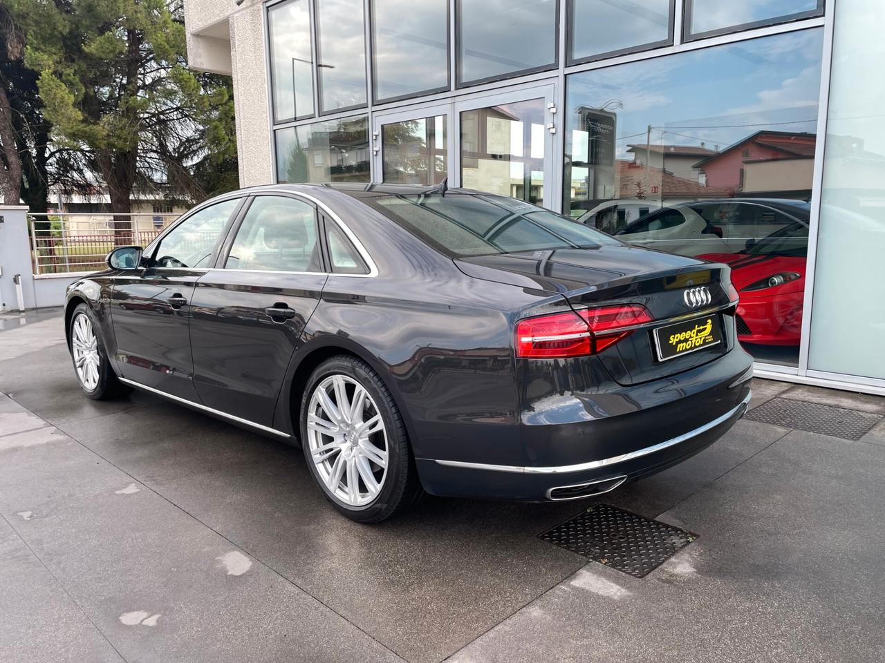 Audi A8 3.0 TDI 262 CV ultra quattro tiptronic