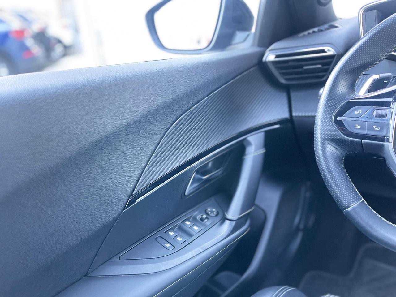 Peugeot 2008 1.5 Diesel 130CV E6 Neo GT Line Automatica - 2020