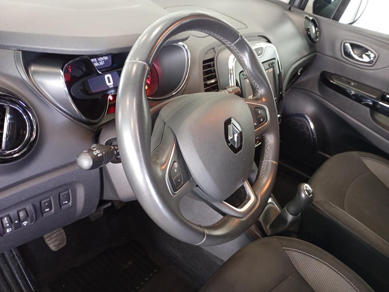 Renault Captur TCe 12V 90 CV - NEOPATENTATI