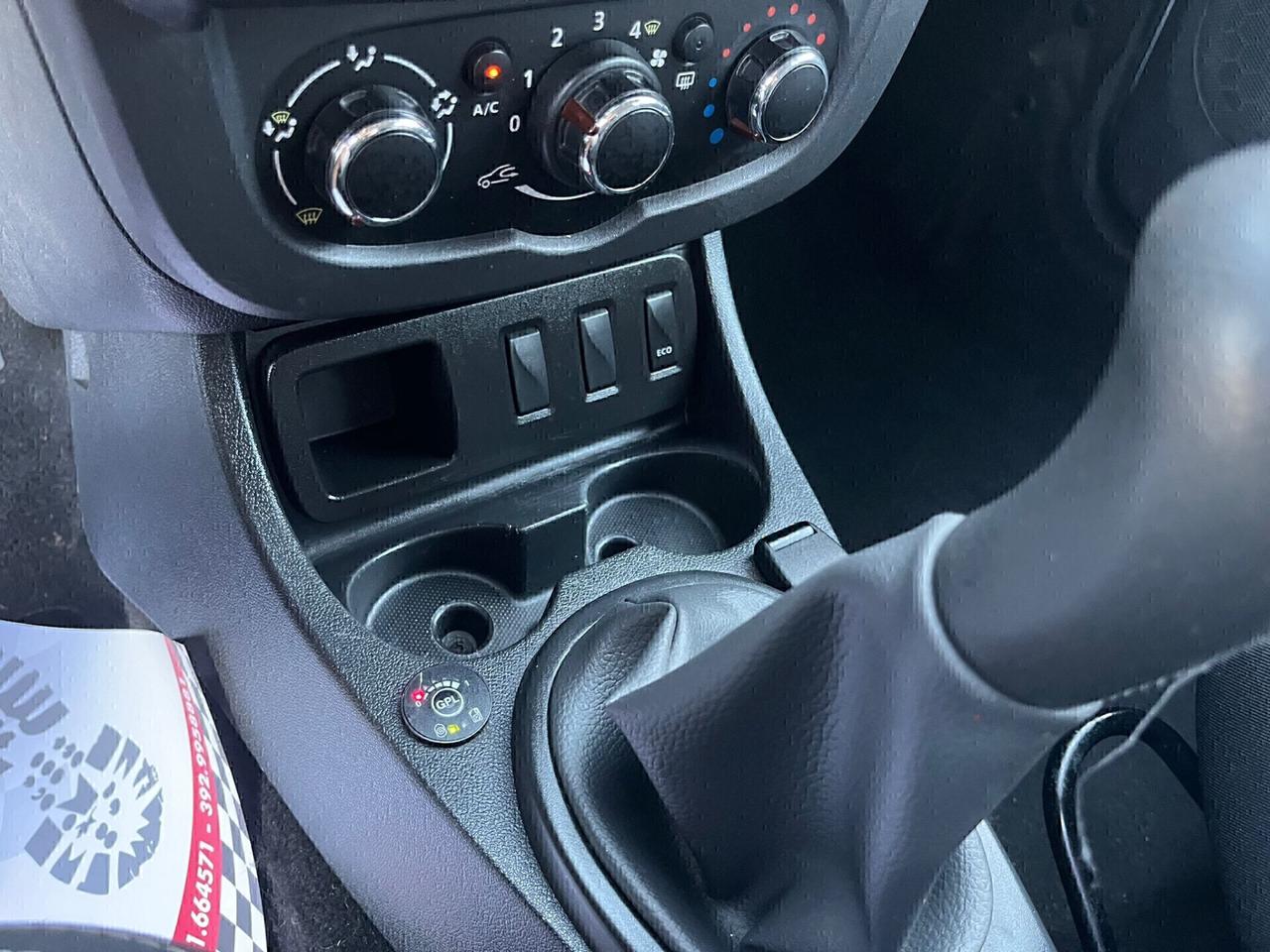 Dacia Duster 1.6 GPL Lauréate Unipro 2015