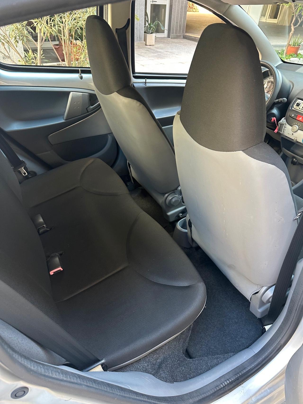 Toyota Aygo 1.0 12V VVT-i 5 porte Now