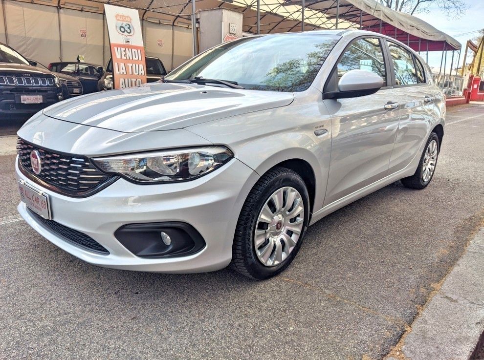 Fiat Tipo 1.6 Mjt UNICO PROPRIETARIO TAGLIANDATA REGOLARMENTE....