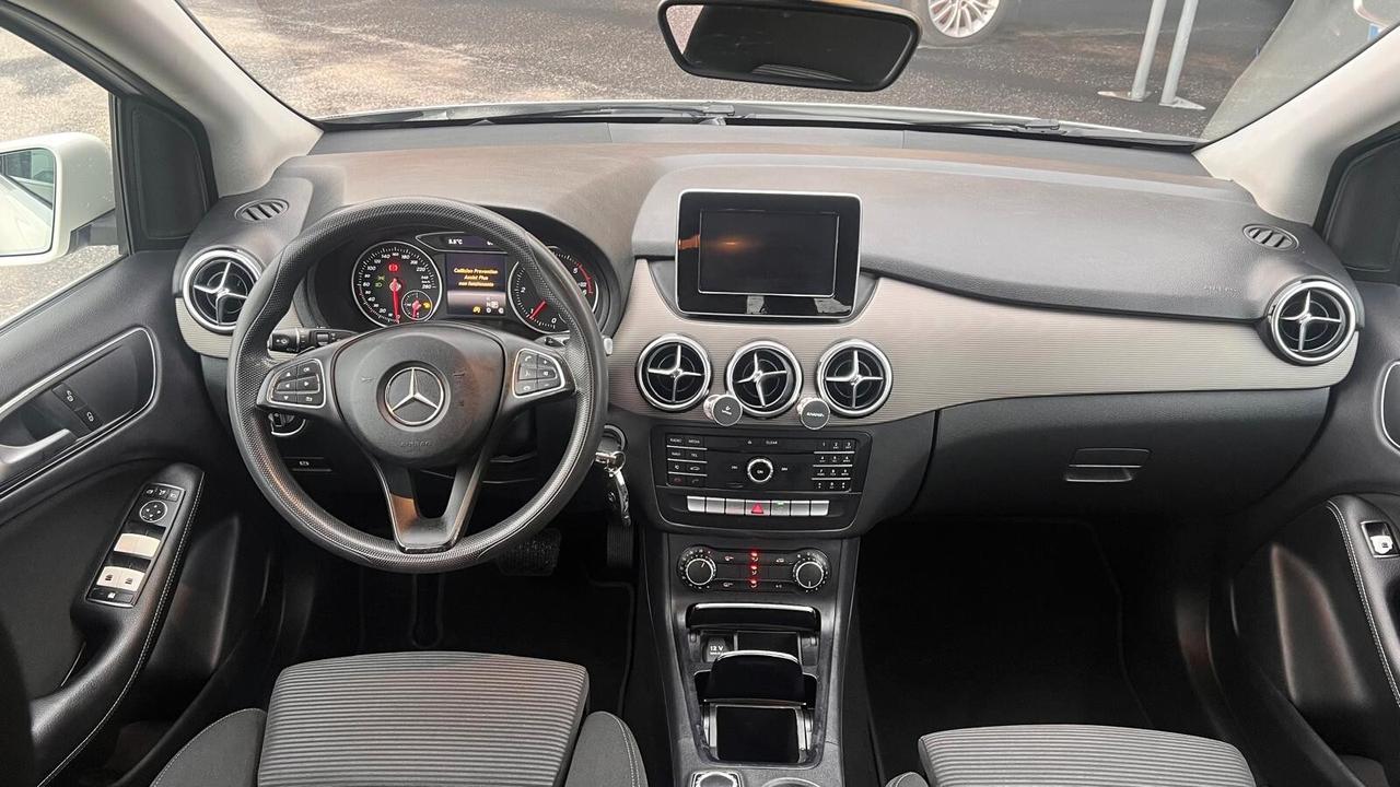 Mercedes-benz B 180 d Business