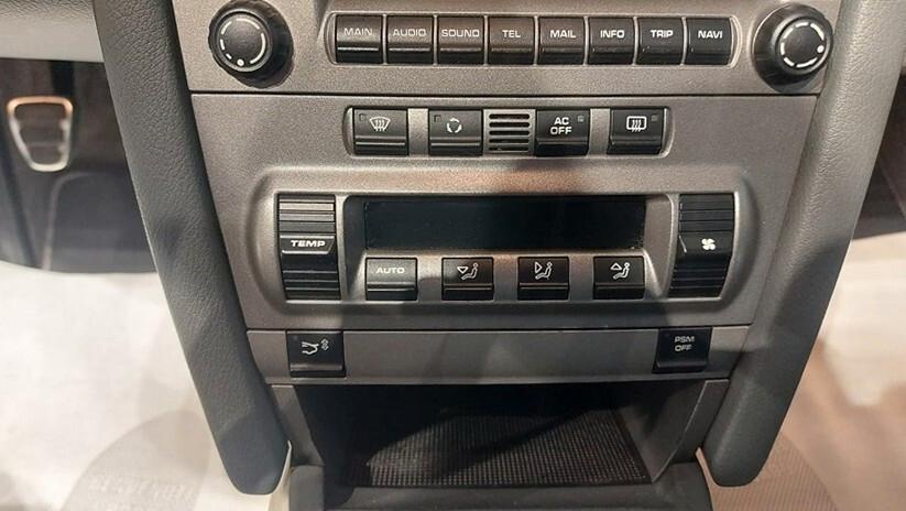 Porsche 911 Carrera cat Coupé