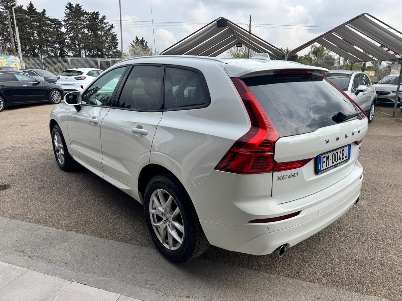 Volvo XC 60 XC60 D4 Geartronic Kinetic Motore 0km