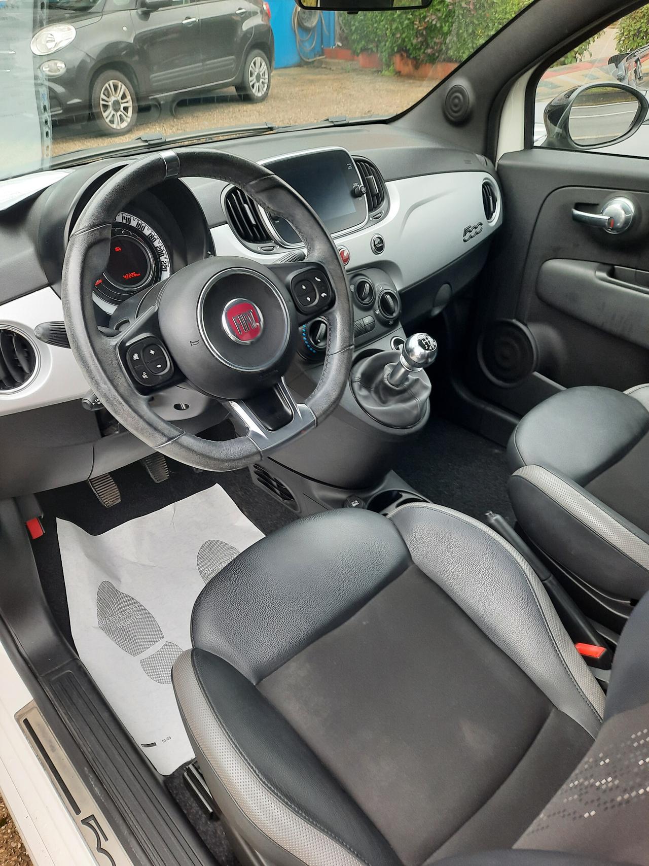 Fiat 500 1.0 Hybrid Connect