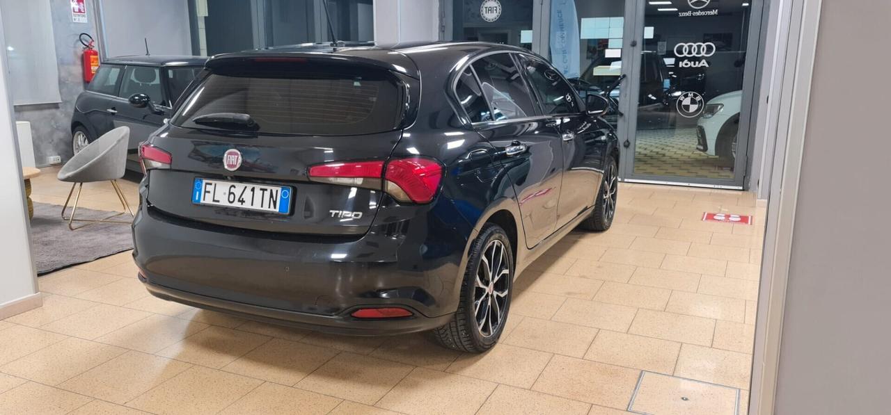 Fiat Tipo 1.6 Mjt S&S 5 porte Lounge