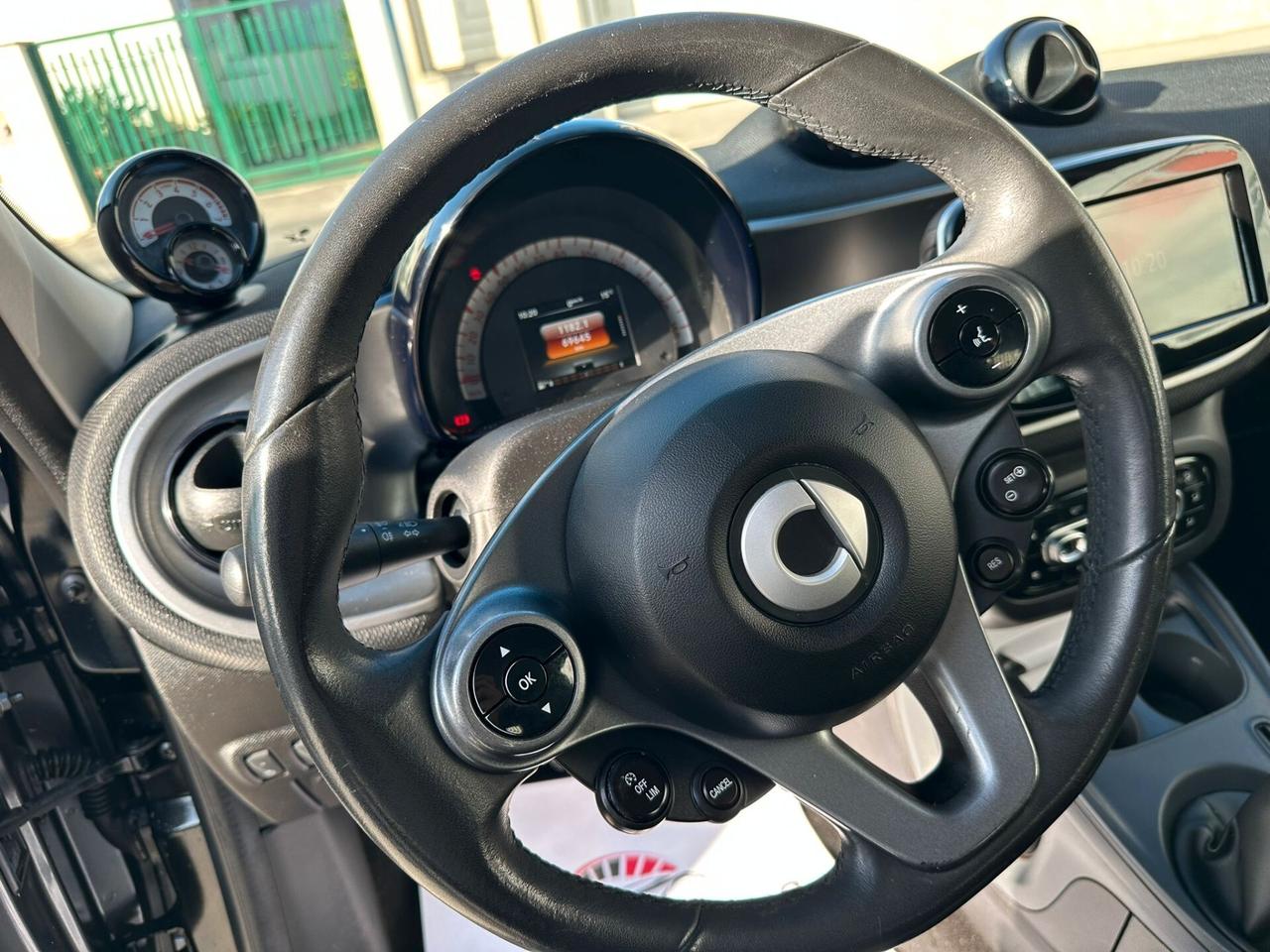 Smart ForFour 70 1.0 Passion