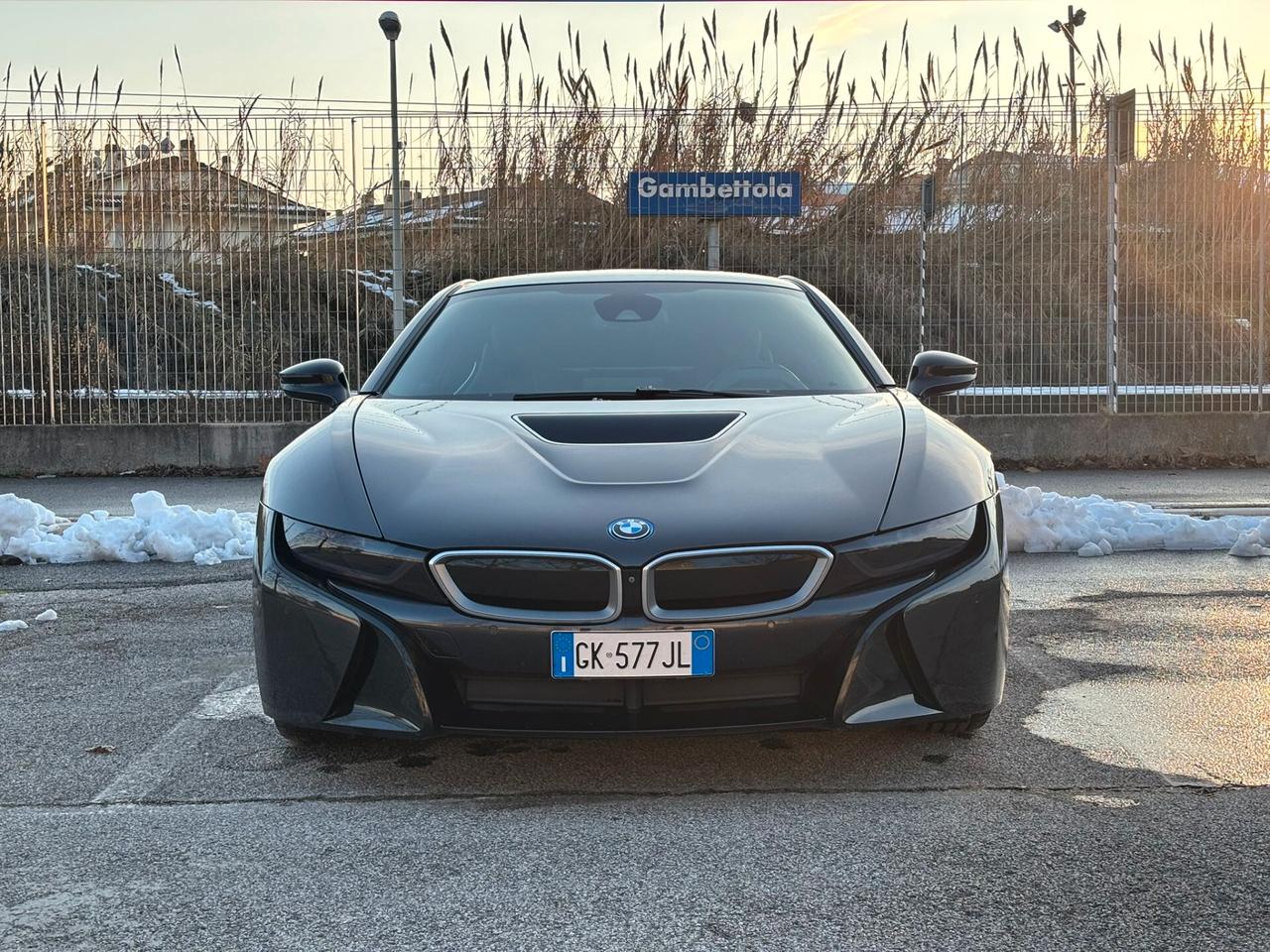 Bmw i8