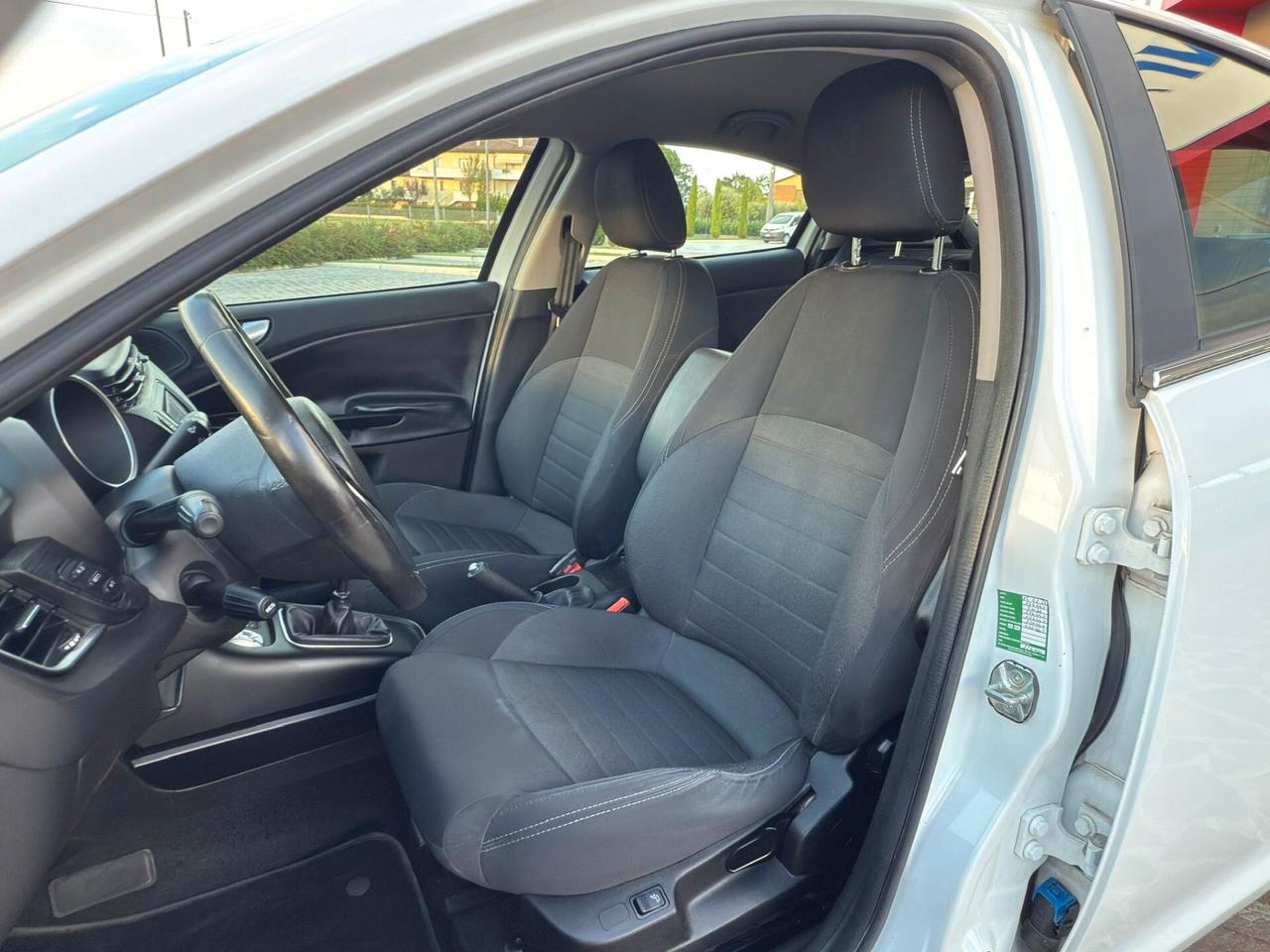 Alfa Romeo Giulietta 1.6 JTDm 120 CV