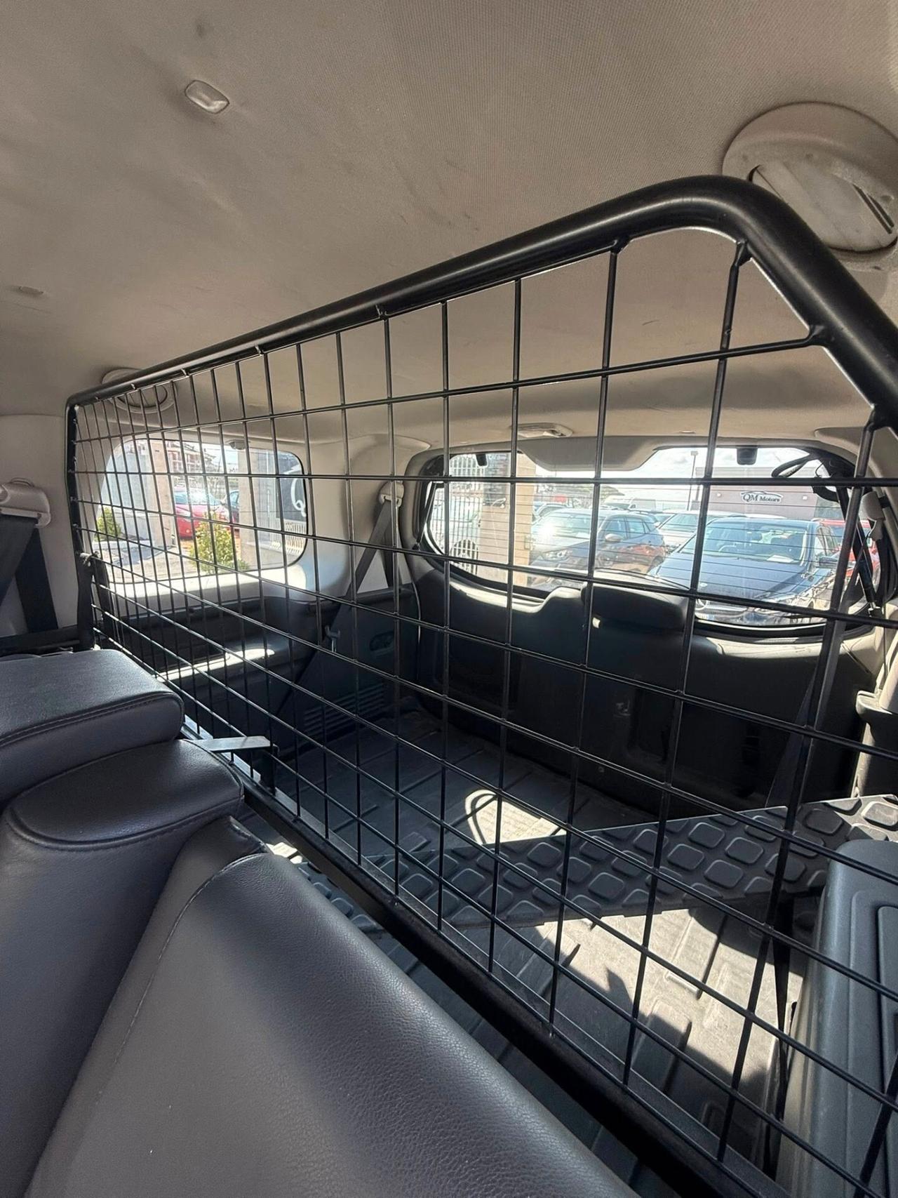 Nissan Pathfinder 2.5 dCi LE Chrome