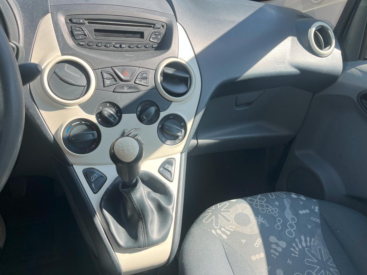 Ford Ka Ka+ 1.2 8V 69CV Titanium