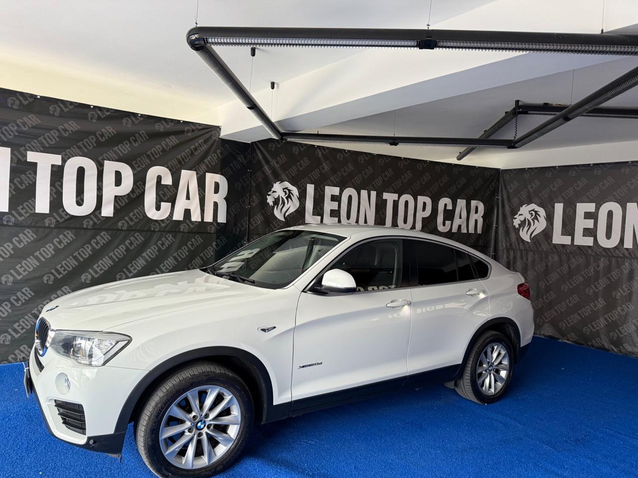 Bmw X4 xDrive20d gancio traino omologato auto da vetrina