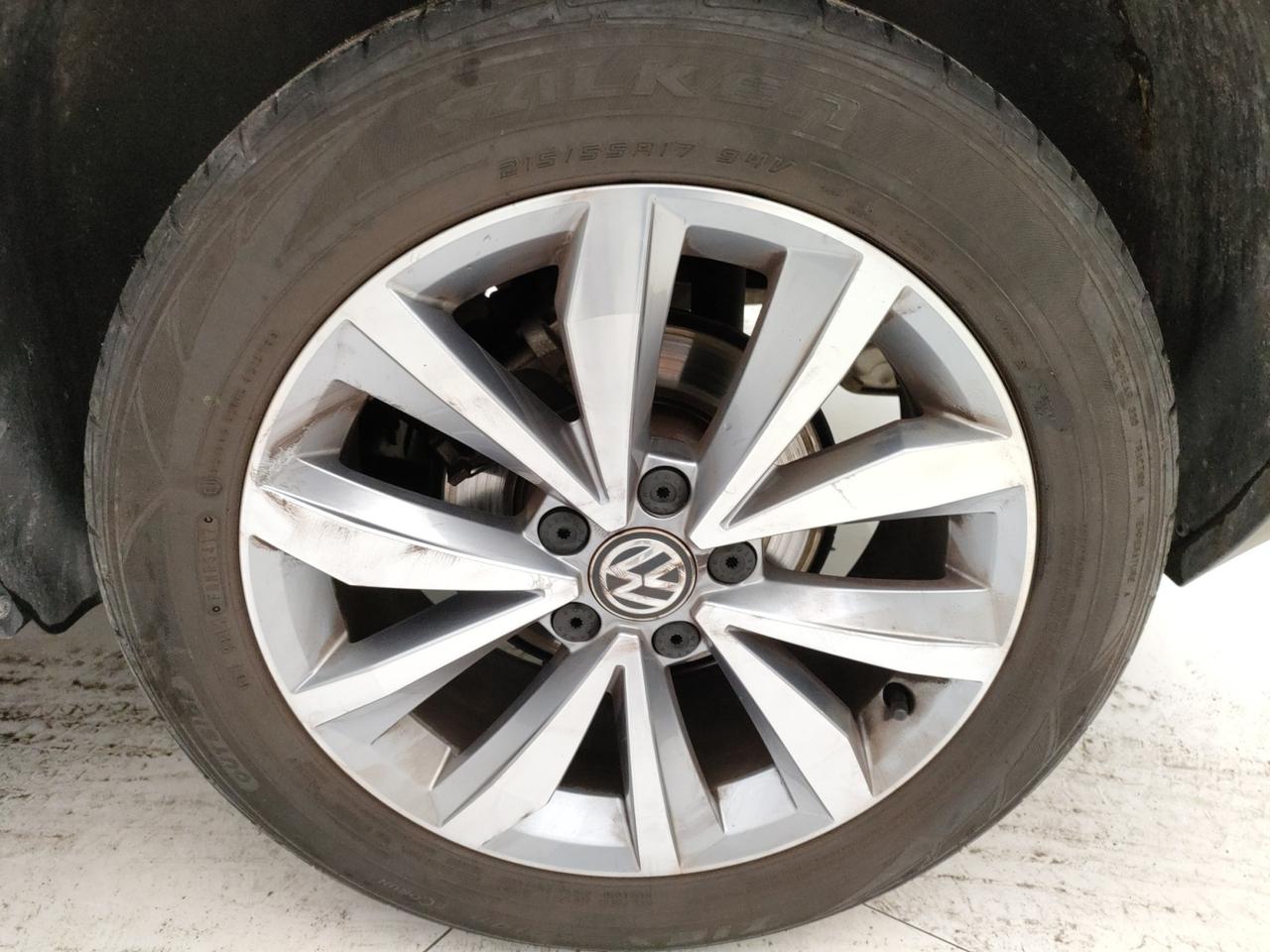 VOLKSWAGEN T-Roc - T-Roc 1.5 tsi Style