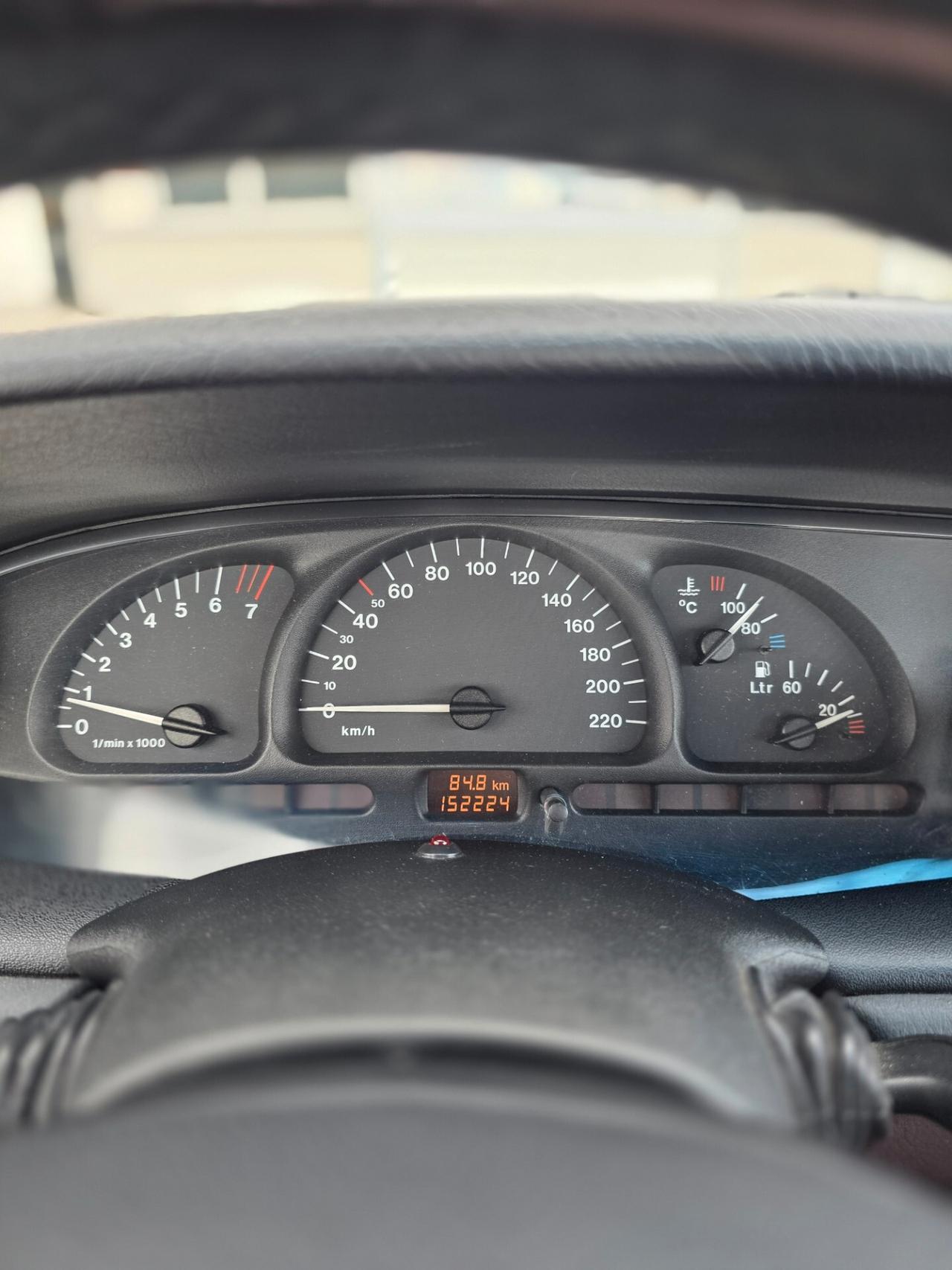 Opel Vectra 1.6cc 16V "CD"/101CV-74kW