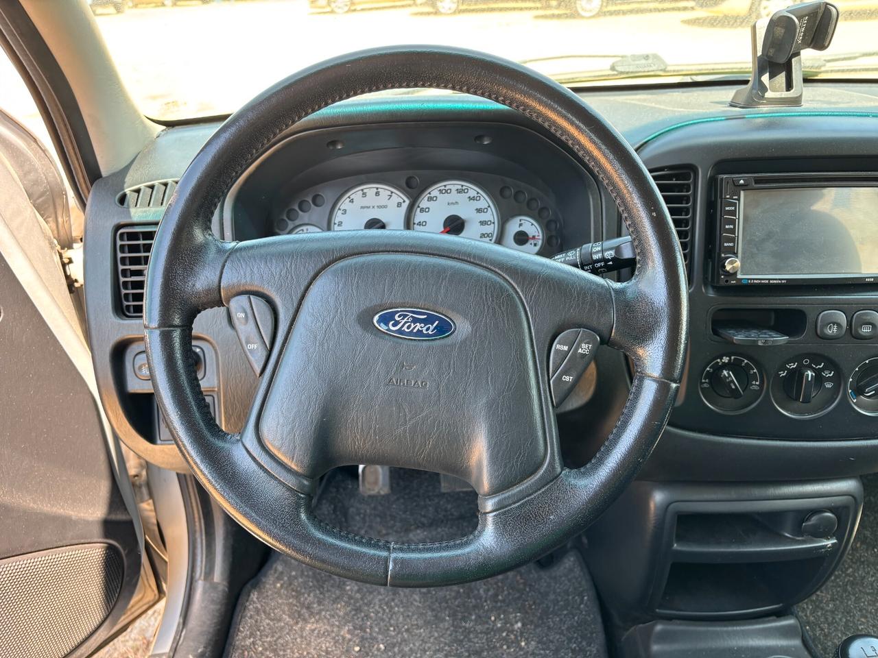 Ford Maverick XLT