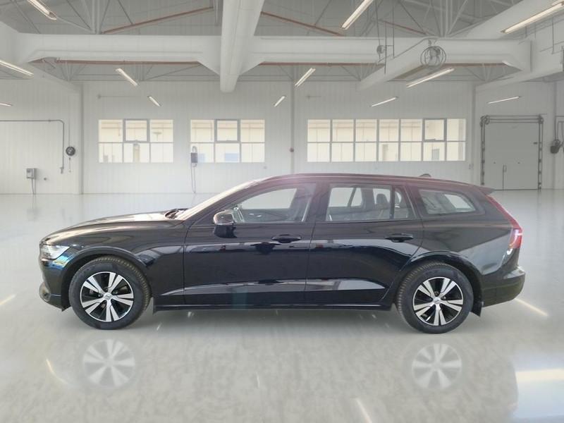 VOLVO V60 D3 Momentum Business Autom. WAGON