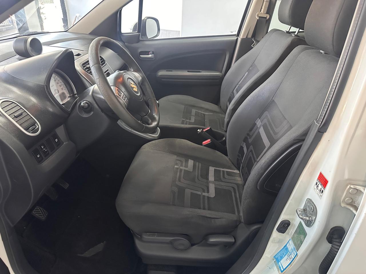 Suzuki Splash 1.0 GLS Style