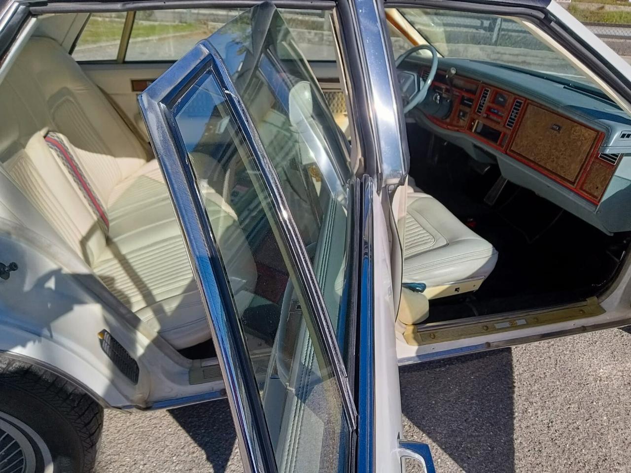 Cadillac Seville GUCCI