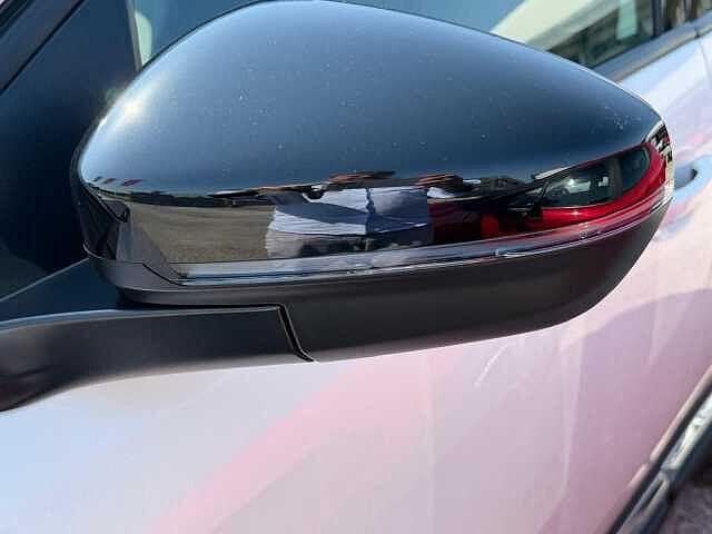 Peugeot 3008 Hybrid 136 e-DCS 6 Allure Pack