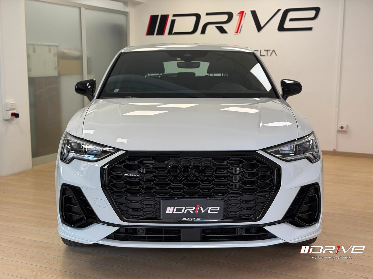 AUDI Q3 2ª serie Q3 SPB 40 TFSI quattro S tron...