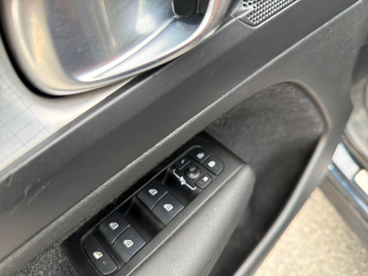 VOLVO XC40 1.5 t4 phev Inscription auto my21