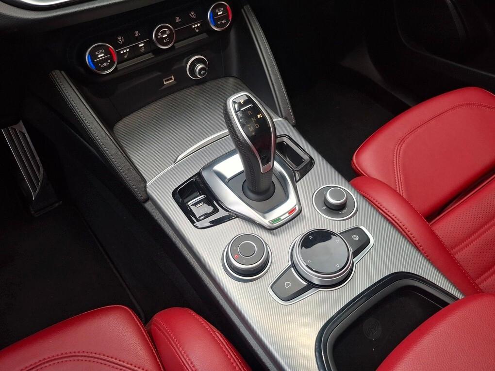 Alfa Romeo Stelvio 2.2 Veloce Q4 Pelle Rossa/TETTO My24