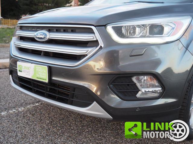 FORD Kuga 2.0 TDCI 150 CV 4WD Powershift ST-Line Business