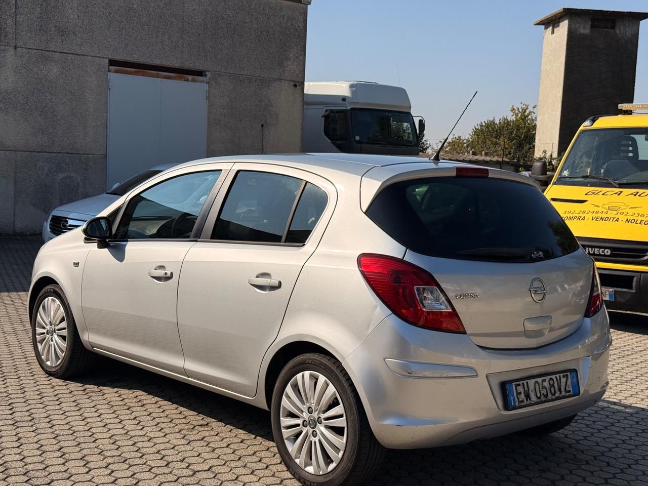 Opel Corsa 1.2 85CV 5 porte GPL-TECH Edition