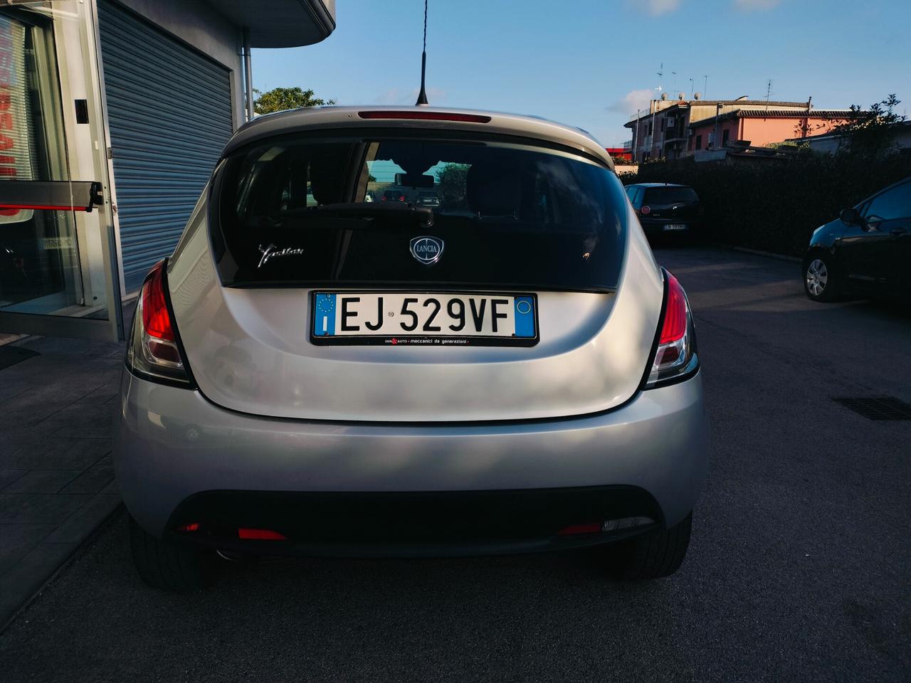 Lancia Ypsilon 1.3 MJT 16V 95 CV 5 porte S&S Platinum