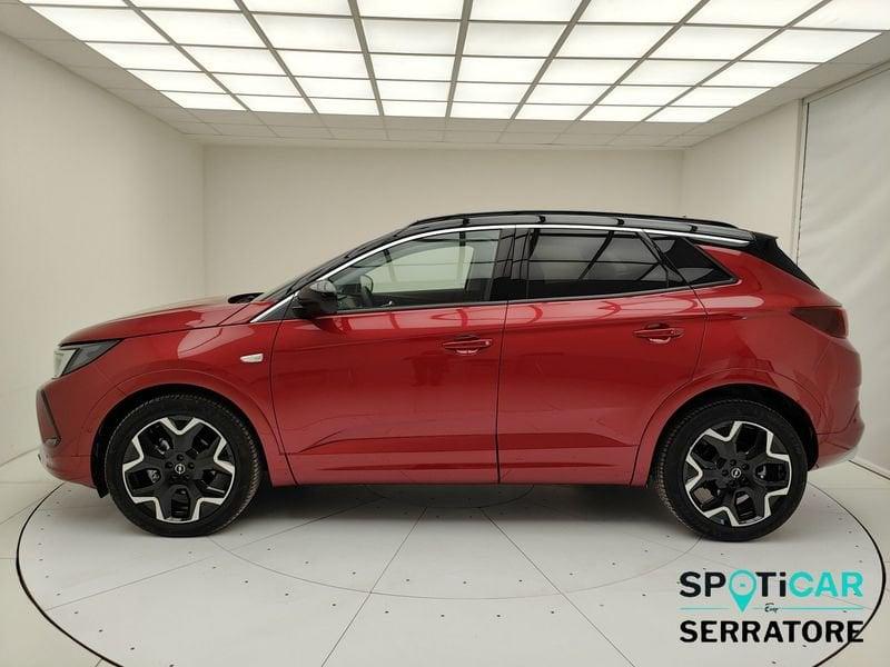 Opel Grandland ULTIMATE HYBRID 136 HP