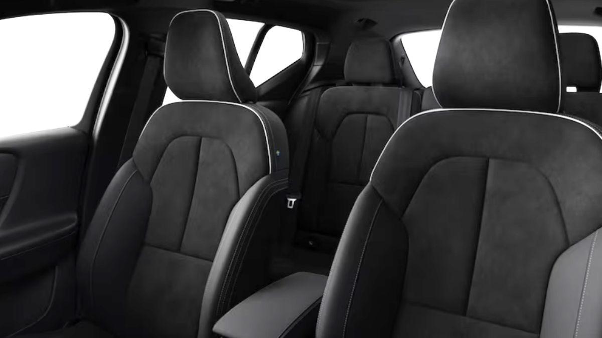 VOLVO Xc40 B3 Mild Hybrid Automatico Ultra Black Edition