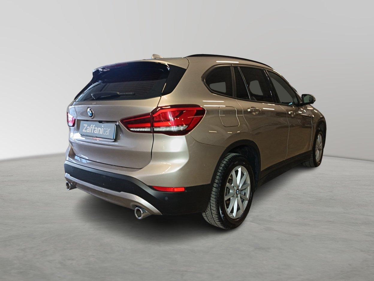 BMW X1 (F48) - X1 xDrive18d Advantage