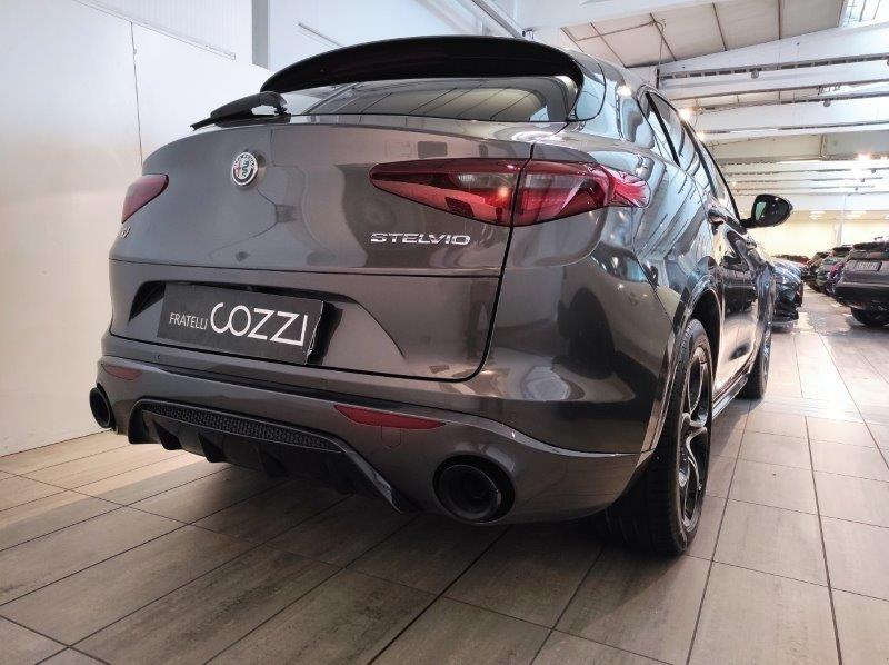 ALFA ROMEO Stelvio - Stelvio 2.2 Turbodiesel 210 CV AT8 Q4 Veloce