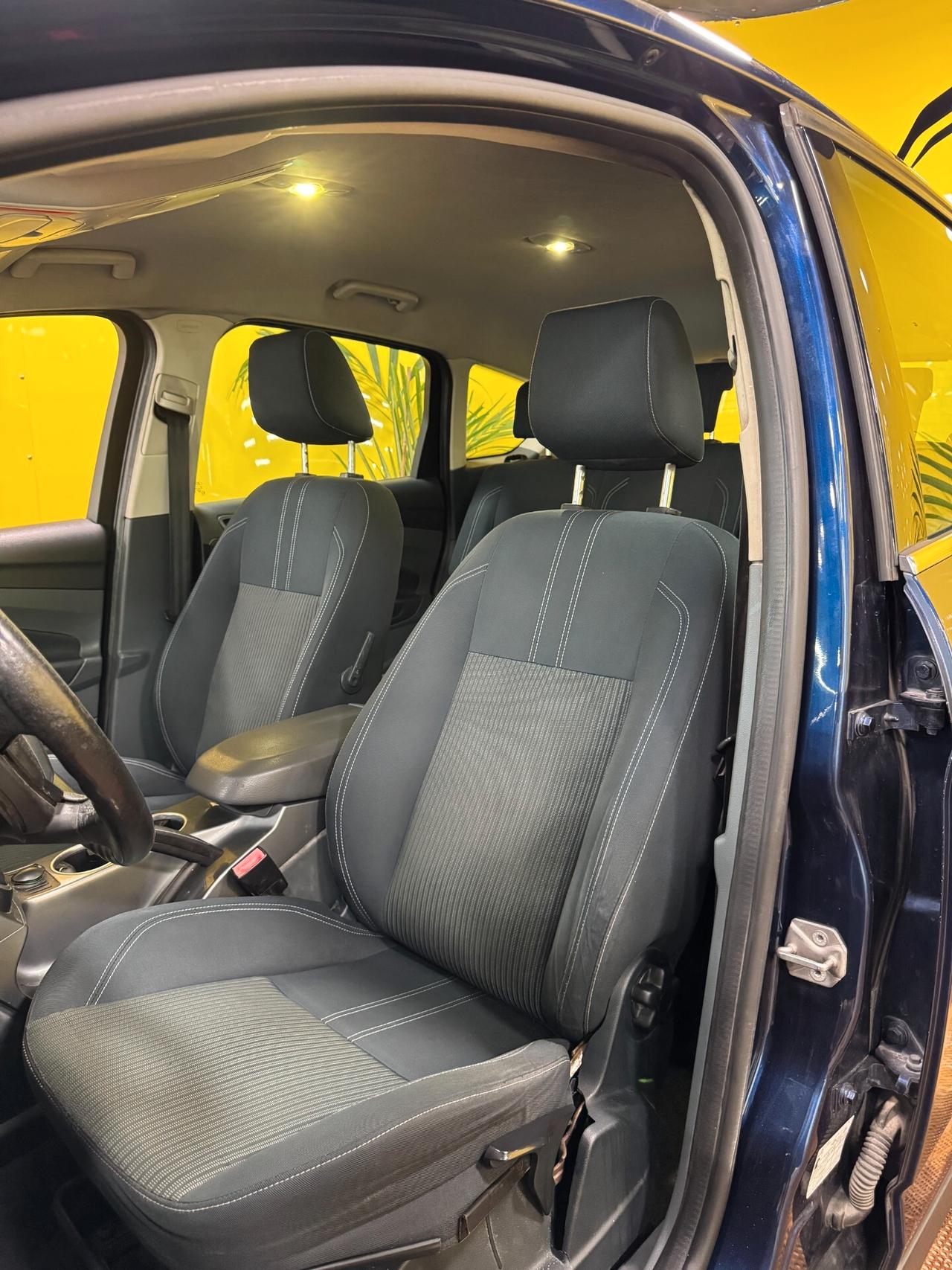Ford C-Max 1.6 TDCi 115CV TITANIUM