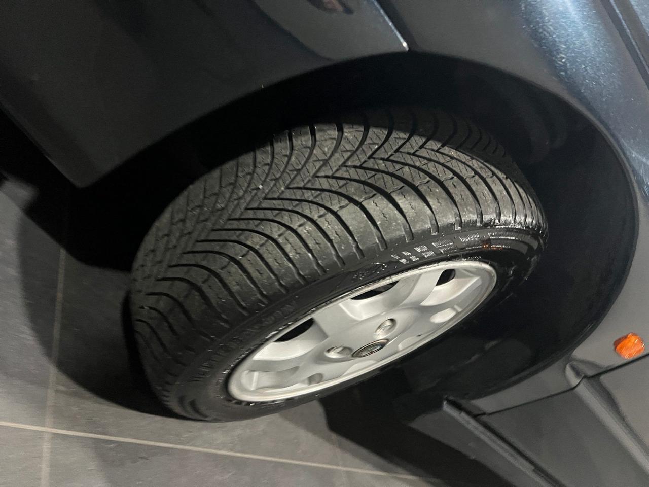 Alfa Romeo 145 1.9 JTD cat
