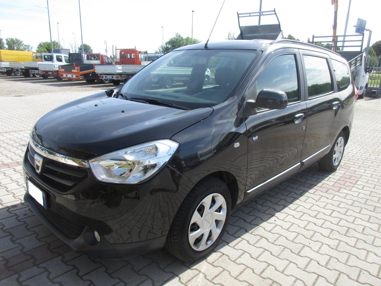 Dacia Lodgy 1.5 dCi 8V 110CV Start&Stop 7 posti Lauréate