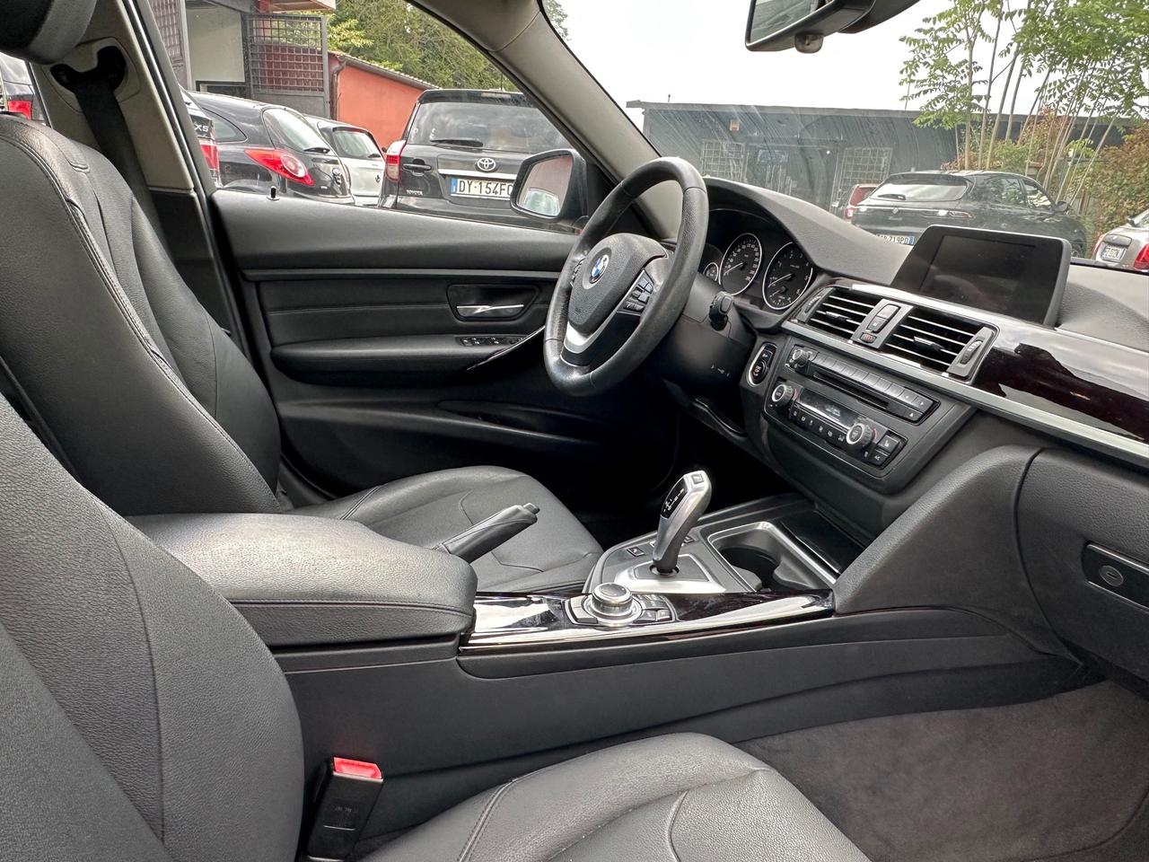 Bmw 320 320d Efficient Dynamics Touring Aut. Unipro Tetto Navi Pelle Garantita Permute e Rate