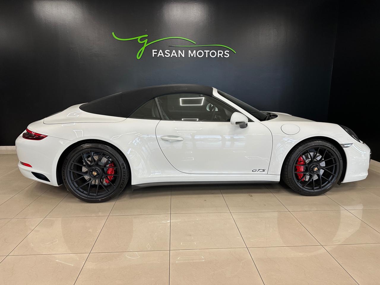 Porsche 911 Cabrio 3.0 Carrera 4 GTS auto