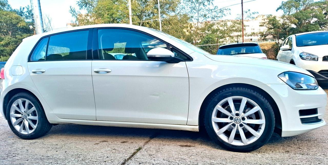 VOLKSWAGEN Golf 1.6 TDI DSG 5p. Highline BlueMotion Technology