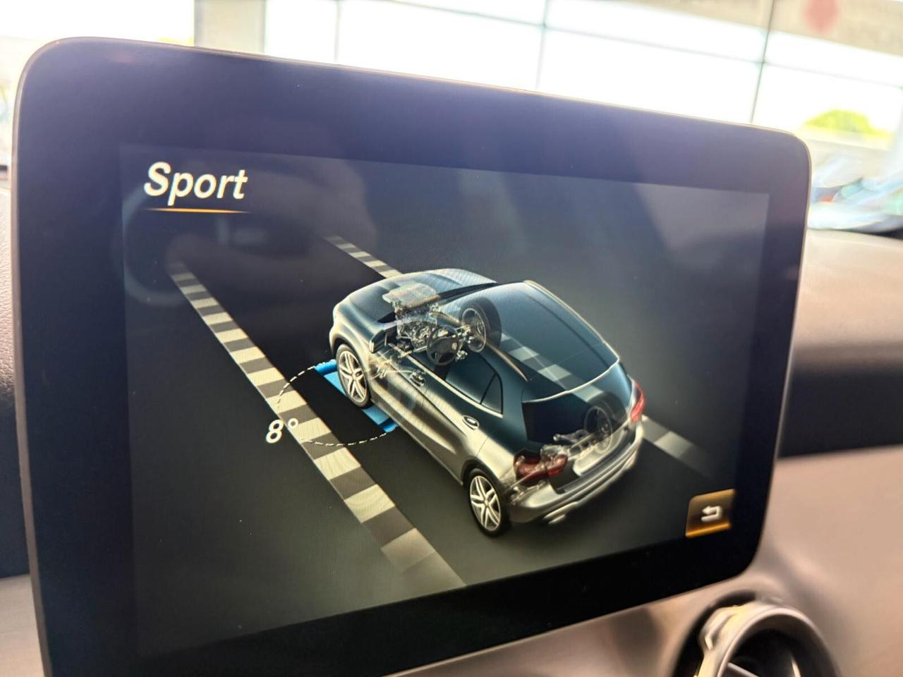 Mercedes-benz GLA 220 d PREMIUM 4Matic Automatic